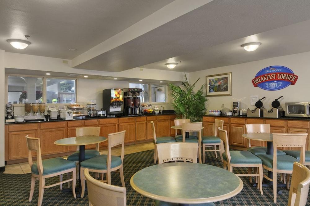 Baymont Inn & Suites By Wyndham Bellingham Buitenkant foto