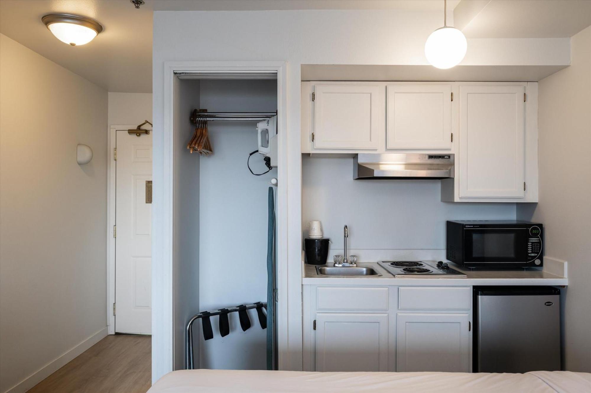 Baymont Inn & Suites By Wyndham Bellingham Buitenkant foto